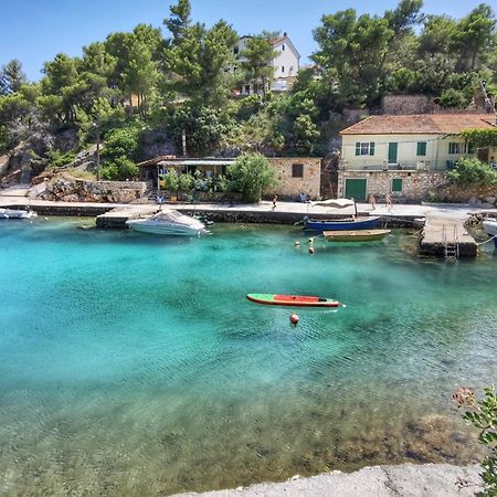 Holiday Hvar Vrbanj Bagian luar foto