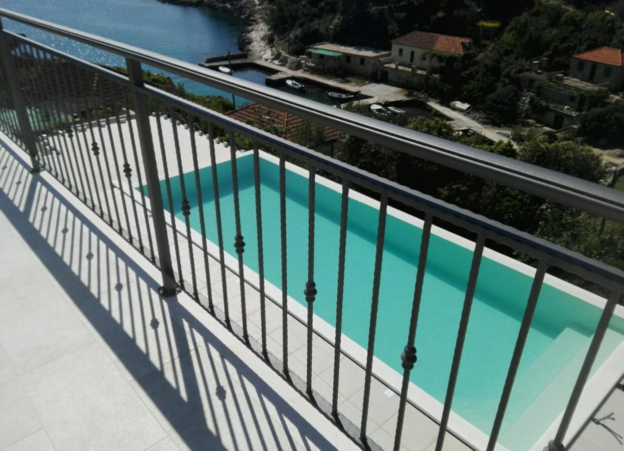 Holiday Hvar Vrbanj Bagian luar foto