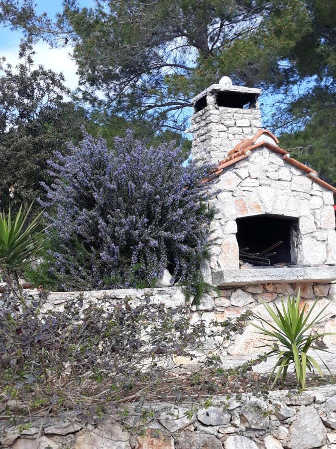 Holiday Hvar Vrbanj Bagian luar foto
