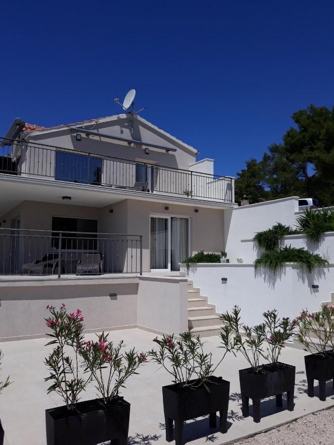 Holiday Hvar Vrbanj Bagian luar foto