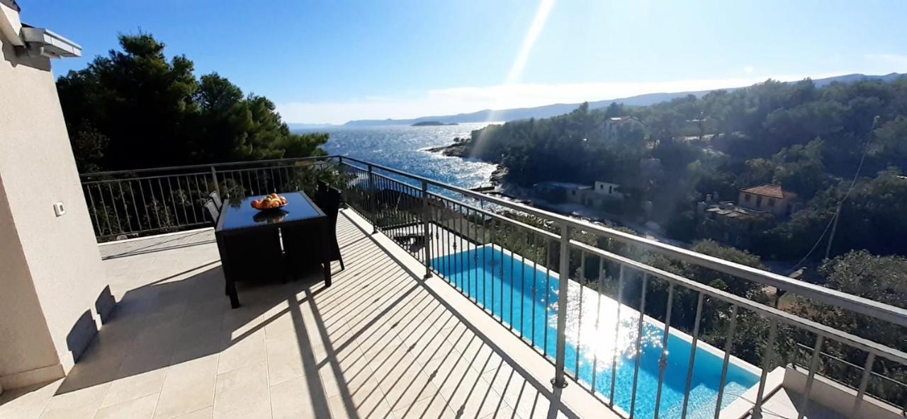 Holiday Hvar Vrbanj Bagian luar foto