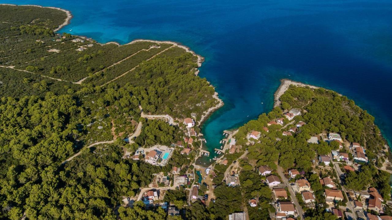 Holiday Hvar Vrbanj Bagian luar foto